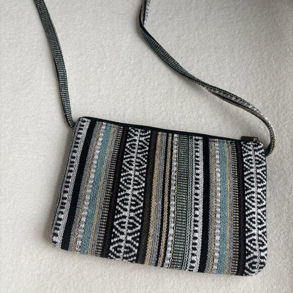 Handmade Woven Crossbody Bag – Boho / Tribal Pattern - Picture 2 of 3